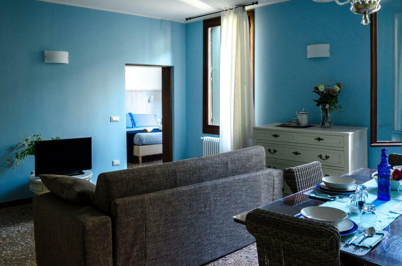Appartamento Azzurro Two Bathrooms Veneţia Exterior foto